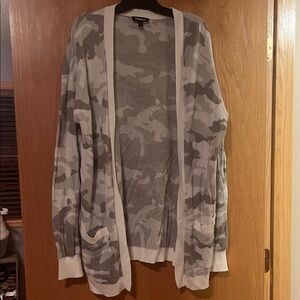 Express Gray Camo Women's Cardigan